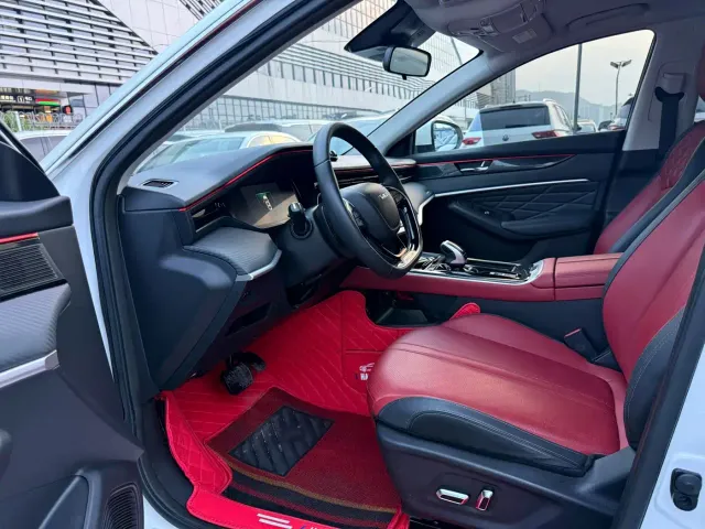 Dongfeng Yixuan MAX — Фото автомобиля 4