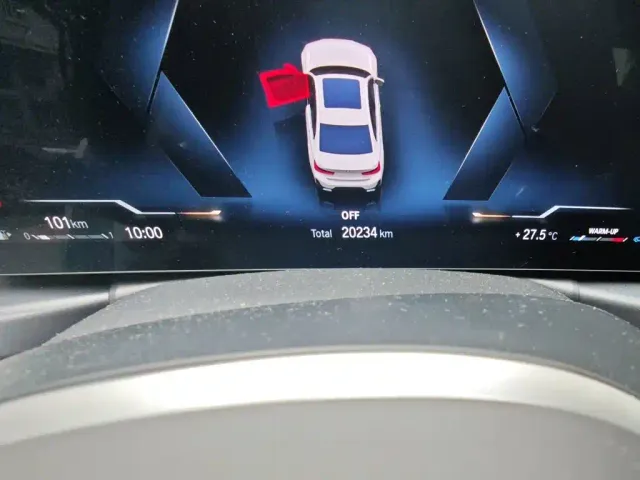 BMW 3 Series — Фото автомобиля 13