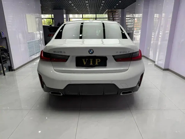 BMW 3 Series — Фото автомобиля 3