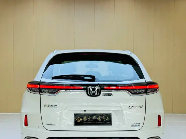 Honda UR-V — Фото автомобиля 14