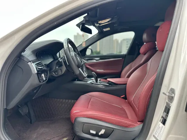 BMW 5 Series — Фото автомобиля 7