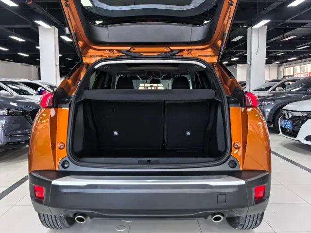 Peugeot 2008 — Фото автомобиля 20