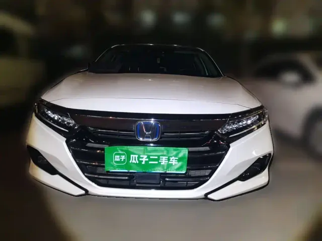 Honda Accord — Фото автомобиля 2