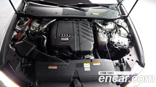 Audi A6 C8 — Фото автомобиля 9