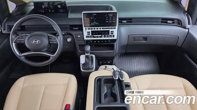 Hyundai Staria Staria L3.5 Tourer 11 мест — Фото автомобиля 7