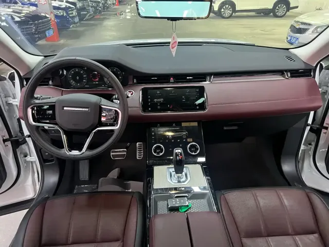 Land Rover Range Rover Evoque — Фото автомобиля 12
