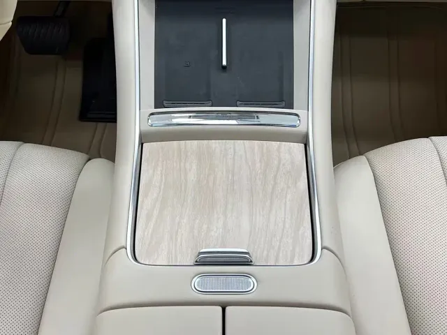 Luxeed S7 — Фото автомобиля 12