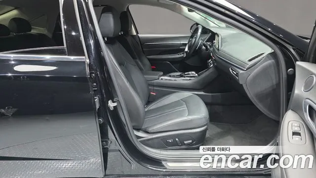 Hyundai Sonata — Фото автомобиля 11