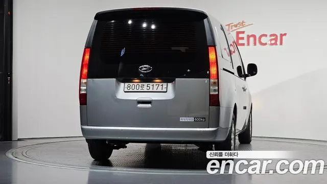 Hyundai Staria Staria Карго 5 мест — Фото автомобиля 3
