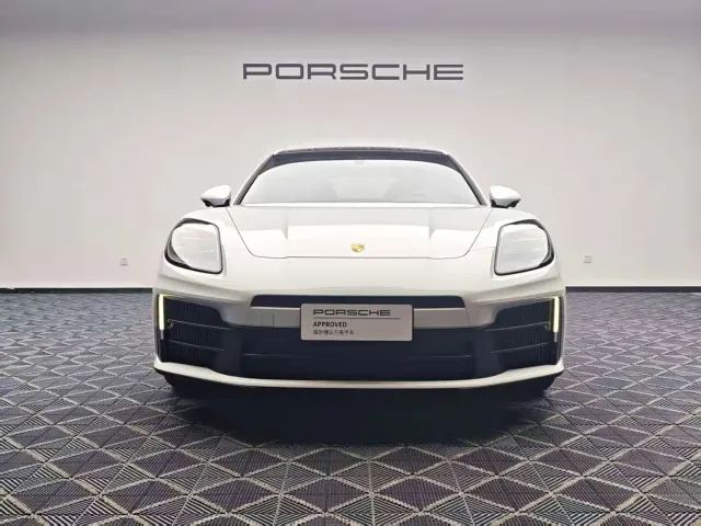 Porsche Panamera — Фото автомобиля 13