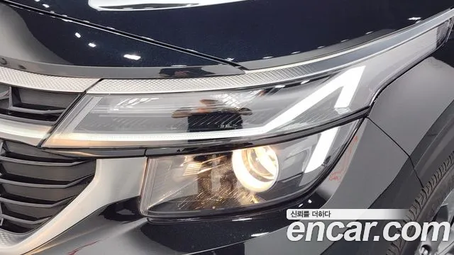 Kia Seltos Новый Seltos Бензин 2.0 2WD — Фото автомобиля 22