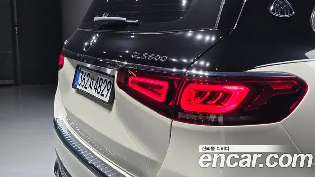 Mercedes-Benz GLS-Class — Фото автомобиля 18