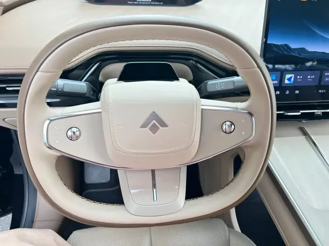 GAC Hyptec HT — Фото автомобиля 27