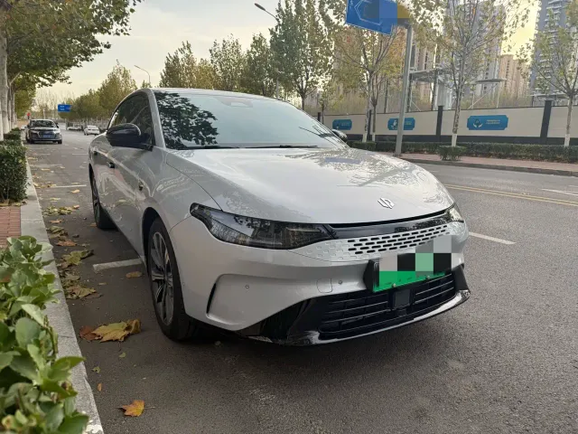 Leapmotor C01 — Фото автомобиля 3