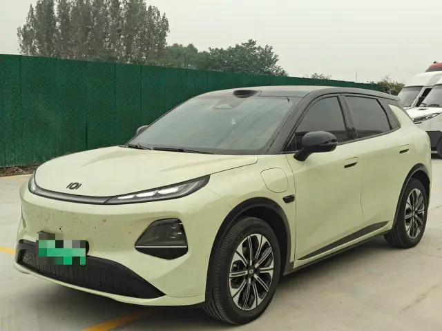 Фотография автомобиля — Changan Qiyuan Q05