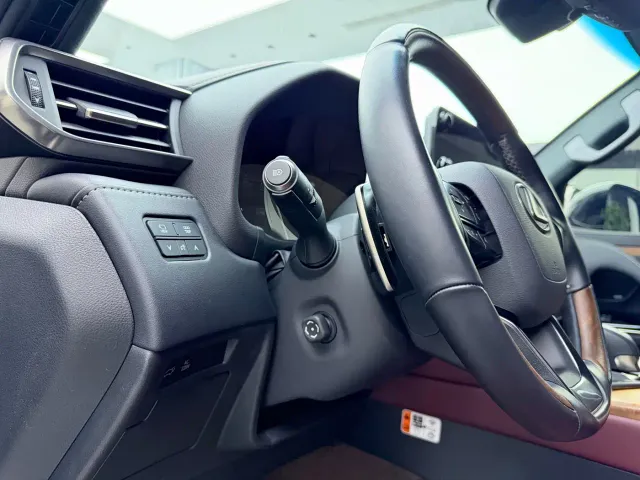 Lexus LX — Фото автомобиля 12