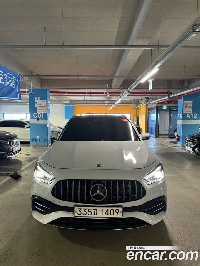 Фотография автомобиля — Mercedes-Benz GLA-Class H247