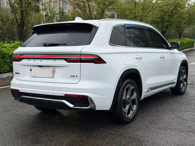 Geely Xingyue L — Фото автомобиля 23
