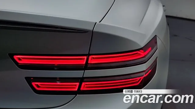 Genesis G80 RG3 — Фото автомобиля 8