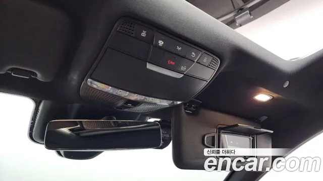 Mercedes-Benz CLS-Class — Фото автомобиля 14