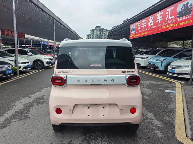 Wuling Hongguang Mini EV — Фото автомобиля 14