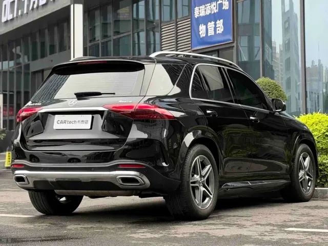 Mercedes-Benz GLE-Class — Фото автомобиля 4