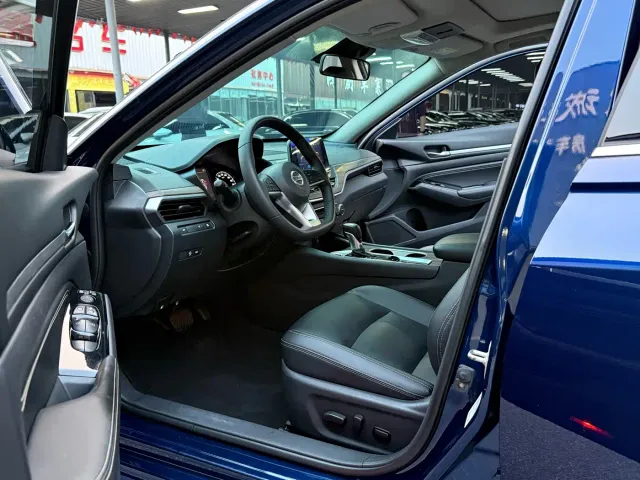 Nissan Teana — Фото автомобиля 4