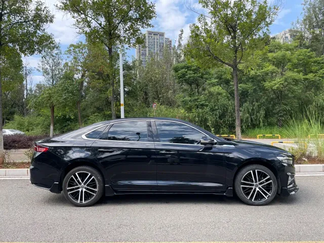 Geely Xingrui — Фото автомобиля 17