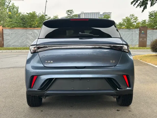 BYD Dolphin — Фото автомобиля 13