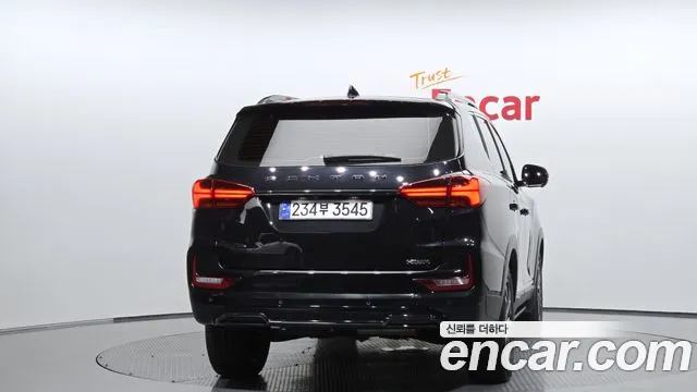 KG_Mobility_Ssangyong Rexton Rexton Arena Дизель 2.2 4WD — Фото автомобиля 2