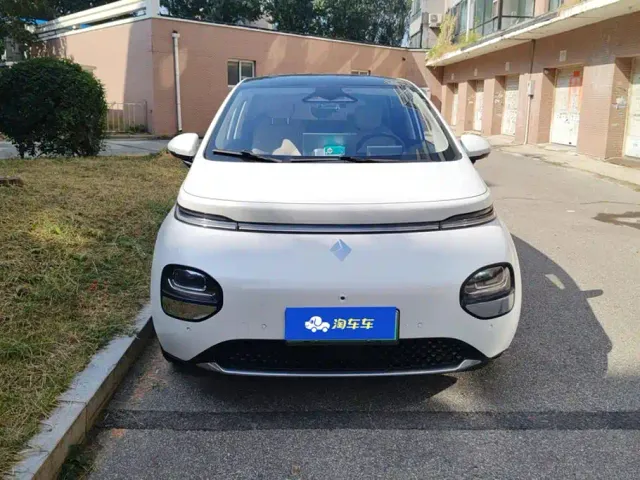 Baojun Cloud — Фото автомобиля 2