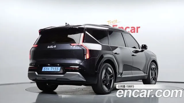 Kia EV9 — Фото автомобиля 2