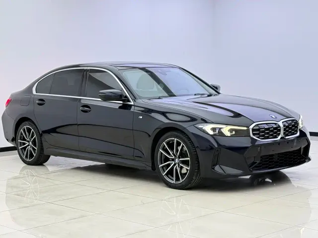 BMW 3 Series — Фото автомобиля 3