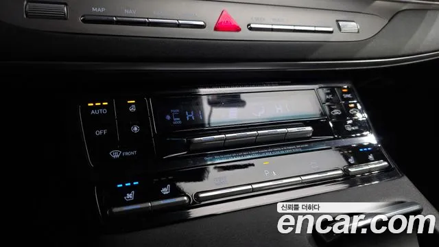 Hyundai Grandeur Новый Grandeur IG 3.0 LPi (Для проката) — Фото автомобиля 16