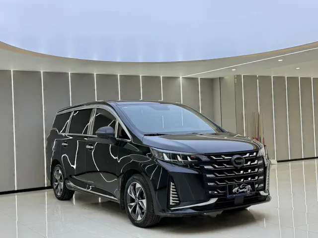GAC Trumpchi M6 — Фото автомобиля 3