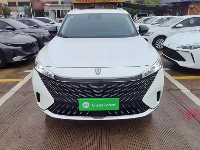 Roewe RX5 — Фото автомобиля 2