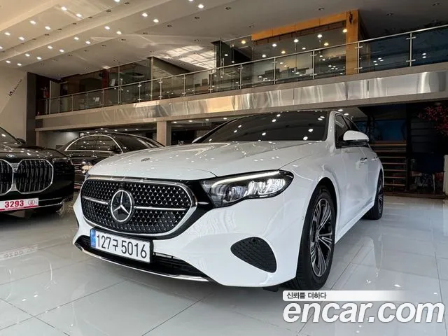 Фотография автомобиля — Mercedes-Benz E-Class W214