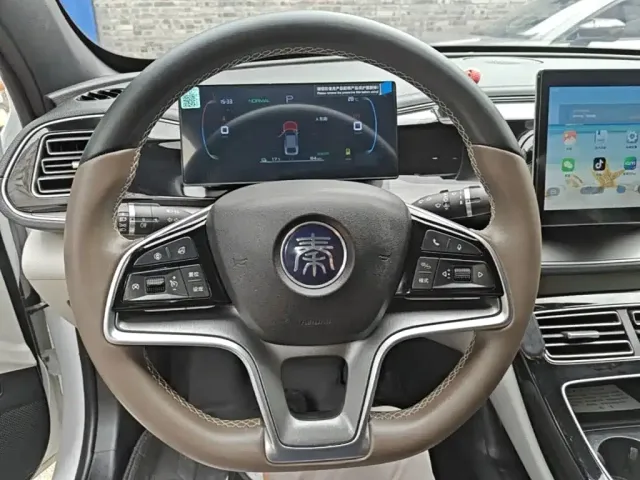 BYD Qin PLUS — Фото автомобиля 10