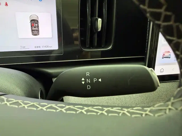 BYD Sealion 05 EV — Фото автомобиля 20