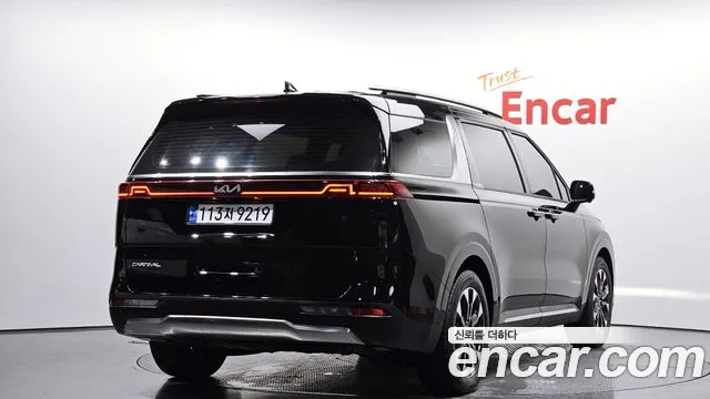 Kia Canival Carnival 4 поколение 9 мест Noblesse — Фото автомобиля 2
