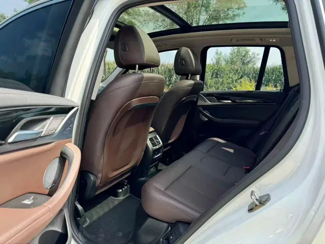 BMW X3 — Фото автомобиля 6