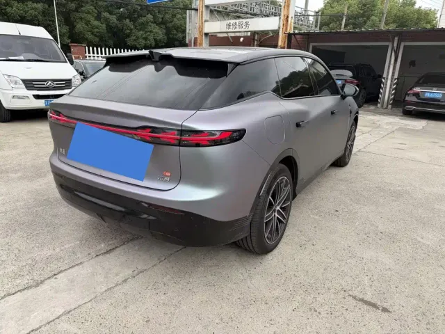 Voyah Auto Voyah Zhiyin 2025 Model 2WD Huawei Qiankun Edition — Фото автомобиля 3
