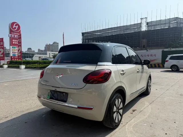Wuling Bingo — Фото автомобиля 19