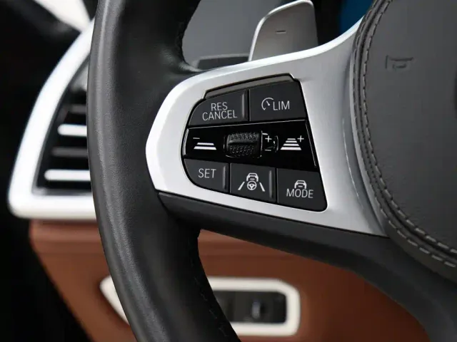 BMW X7 — Фото автомобиля 18
