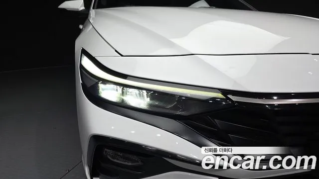 Hyundai Avante CN7 — Фото автомобиля 7