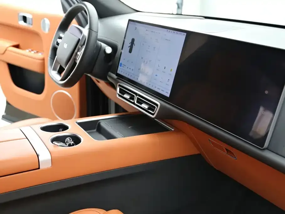 Li Auto Li Auto L7 2023 Pro — Фото автомобиля 22