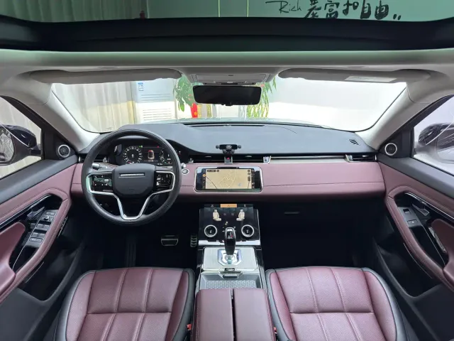 Land Rover Range Rover Evoque — Фото автомобиля 4
