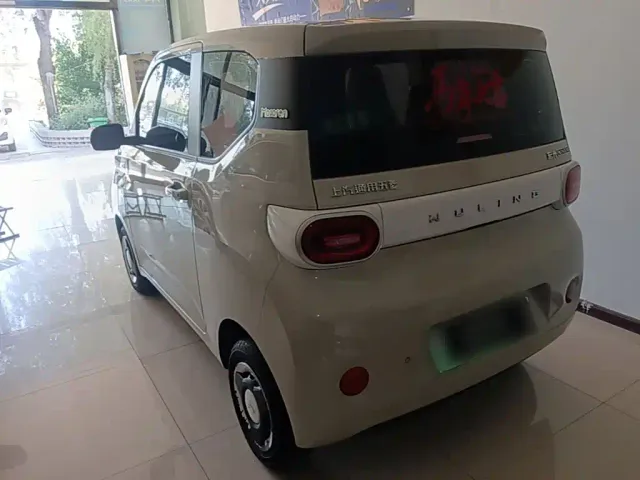 Wuling Hongguang Mini EV — Фото автомобиля 4