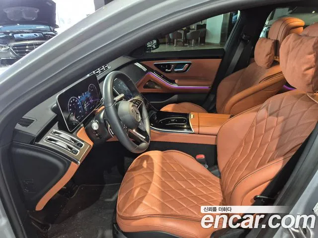 Mercedes-Benz S-Class — Фото автомобиля 10