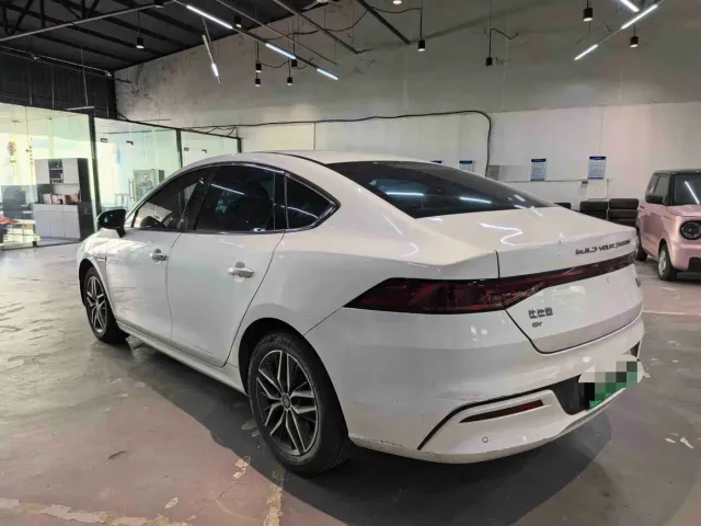 BYD Qin PLUS — Фото автомобиля 7